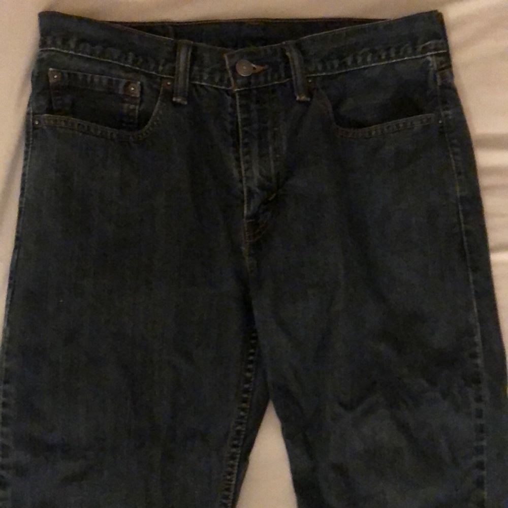 Men’s Medium/Dark wash Jeans